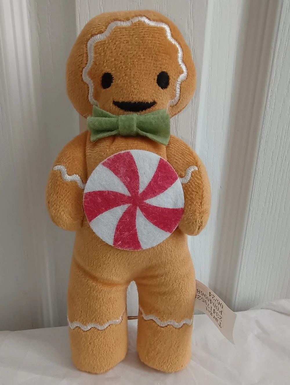 🆕 Target Bullseye Playground Christmas 2024 Plush Standing Gingerbread Man